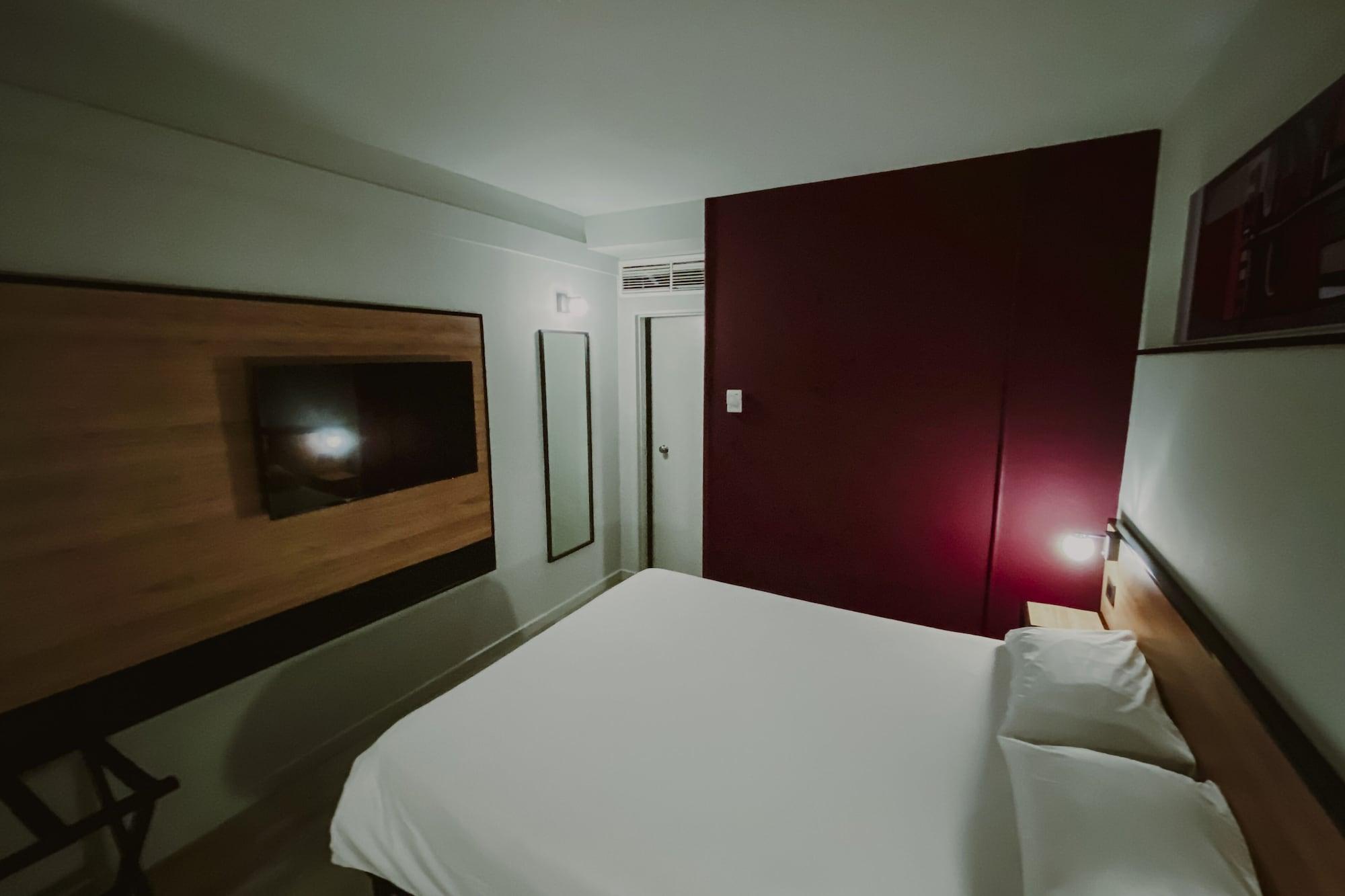 Hotel Ibis 3*