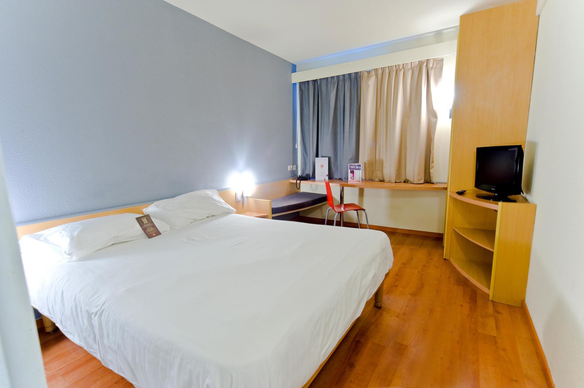 Hotel Ibis 3*